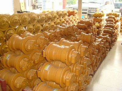 小松360-7四輪一帶 價格、廠家與工程機械配件全解析